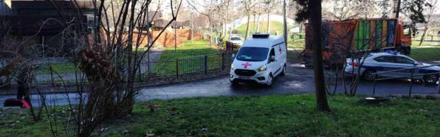 STRAVA I UŽAS U SURČINU! Kineskinja sa bandom upala u kuću sunarodniku, unakazila ga od batina, a onda novi šok