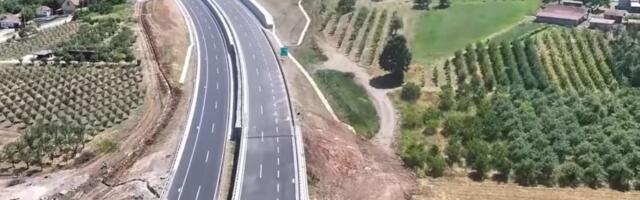 Objavljen novi snimak iz drona deonice auto-puta od Pakovraća do Požege (VIDEO)