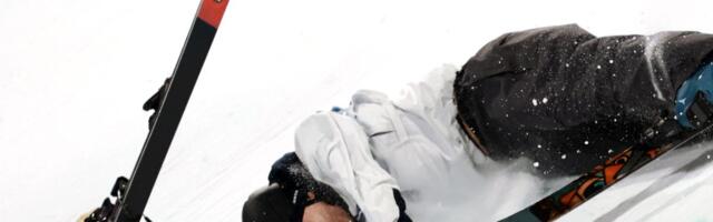 Još jedna strahota na ZOI: Finac tresnuo o pod i ostao nepomično da leži /VIDEO/