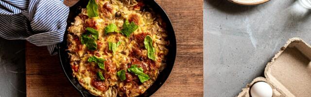 Napravite vegansku fritatu koja je kremasta, sočna i puna boja