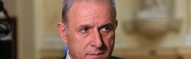 Zdravko Ponoš - merna jedinica gluposti: Potrčao da seiri, a onda gladan tuš