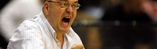 Ataman birao reči o Vujoševiću: Veliki košarkaški trener, sport je siromašniji! /VIDEO/