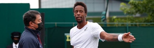 Monfis eliminisan posle 63 neiznuđene greške, Novak u osmini na Španca ili Čileanca