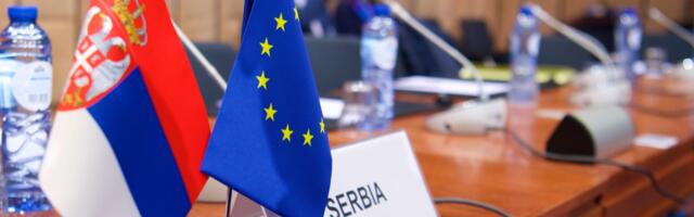 Non-pejper EU: Srbija ne može zatvoriti nijedno poglavlje dok ne reši vladavinu prava