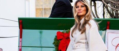 Cipele Melanije Tramp zapanjile svet: Njihova cena ledi krv u žilama (FOTO)