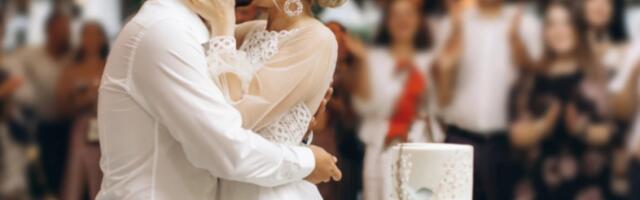 ODREŠITE KESU! SEZONA SVADBI JE POČELA, A CENE MEGALOMANSKE! Evo da li se isplati praviti GLAVA VENČANJE - nešto mora da ispašta!