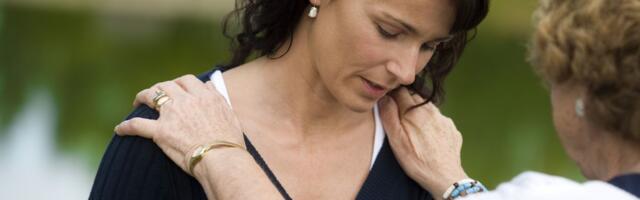 "Zadrži svoje prezime": Prevrtala je očima na mamine reči pred udaju, a samo zbog njih nije završila na ulici