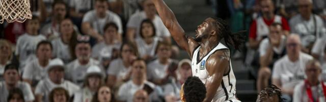 POGLEDAJTE KAKO JE BURG SRUŠIO BEŠIKTAŠ U POSLEDNJOJ SEKUNDI! Dušan Alimpijević ostao u neverici, ovaj koš obilazi Evropu! VIDEO