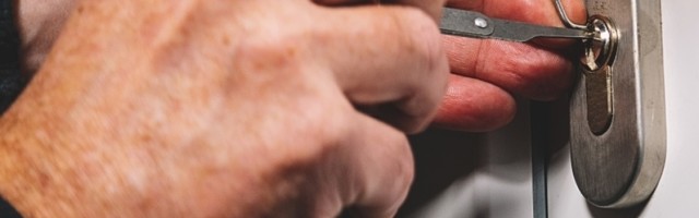 Osude Bosanca, Rusa i Amerikanca na smrt...