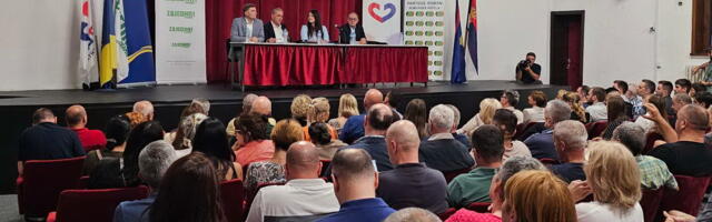 Ujedinjenje na opozicionoj sceni: DS, SRCE, Zajedno i Rumunska stranka potpisali deklaraciju o zajedničkom delovanju