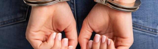 Pala grupa zbog lažnih diploma: Nikad nisu studirale, a imale uverenja