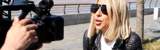 "Moja baba je umrla dok je gledala filmove za odrasle": Jovana Jeremić šokirala sve