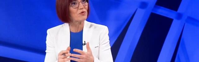 Da li je ovo moguće?! Voditeljka tajkunske N1 ubeđuje gledaoce da je SNS od blokadera ukrala slogan "Srbija pobeđuje" - ovo je istina