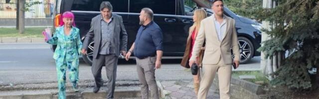 HAOS U RUMUNIJI ZBOG ZORICE BRUNCLIK: Pevačica prvi put na bini nakon BOLESTI, nastao kolaps! (VIDEO)