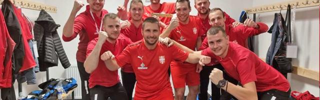 Kuglaš Radovan Vlajkov sa reprezentacijom postavio novi svetski rekord!