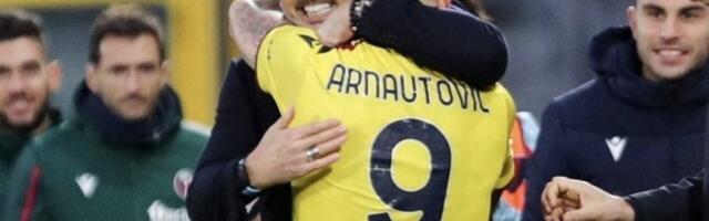 Arijana Mihajlović podelila dirljivu fotografiju: Arnautović u zagrljaju sa Sinišinim sinom (FOTO)