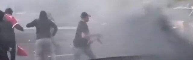 Haos na protestima u Hagu: Sukob policije i demonstranata (VIDEO)