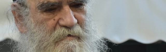 PROCUREO ZAPISNIK SA ISLEĐIVANJA AMFILOHIJA! POLICAJAC KOJI JE ISPITIVAO MITROPOLITA POTPUNO SLUĐEN NA KRAJU UPITAO "VI SE ZEZATE SA MNOM"?!