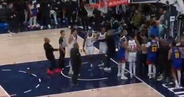 BRUTALNA TUČA NA MEČU DENVERA: Jokićev zamenik potpuno poludeo: Zaleteo se na ceo protivnički tim! Pogldajte ove lude scene (VIDEO)