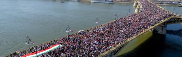 Марш за мир у Будимпешти уочи говора Виктора Орбана