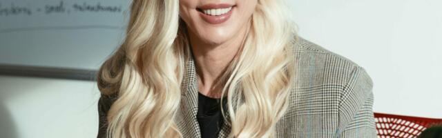 Dva puta za primenu AI u poslovanju – Koji vodi ka stvarnoj transformaciji?