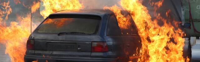 RAZNET SKUPOCENI AUTO Eksplozija POTRESLA Sremsku Mitrovicu