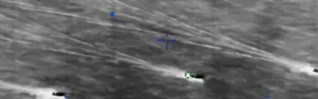NLO nadleće iranske čamce!? Pentagon objavio bizarne snimke, na jednom F-16 obara neobičan objekat