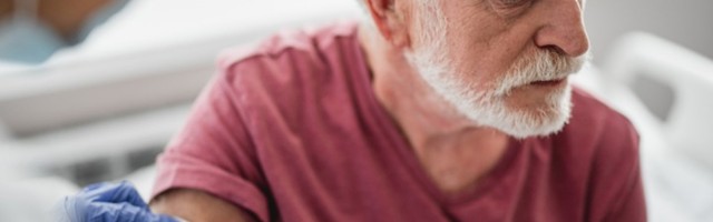 "Posle prve doze vakcine ponašajte se kao da je niste primili"