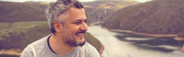 Prošle godine sam izgubio čulo mirisa ali su mi rekli da nemam koronu. Sada sam primio vakcinu i evo kako se osećam