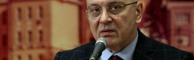 V. Vukosavljević: Samardžić uništen od tereta i slave svog oca