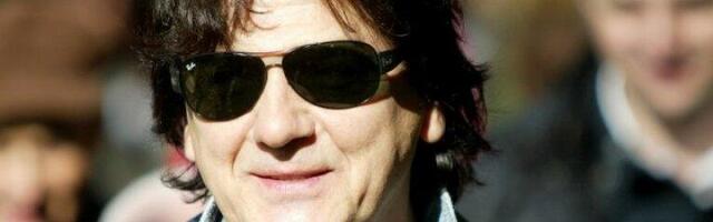 ZDRAVKO ČOLIĆ IZNEO CELU INTIMU IZ KREVETA: Šok priznanje o omiljenoj pozi "VOLIM SA STRANE"