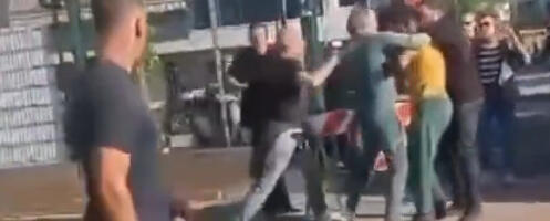 Incident o kome priča ceo svet: Fudbaler Verone učestvovao u tuči sa navijačima (VIDEO)