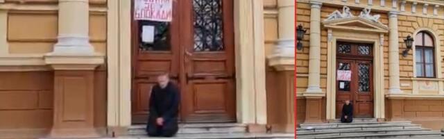 Roditelji tvrde: Direktori gimnazija iskulirali direktora Jovine! Bojkotovali sastanak