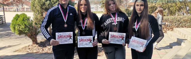 Glišićeva žetva medalja