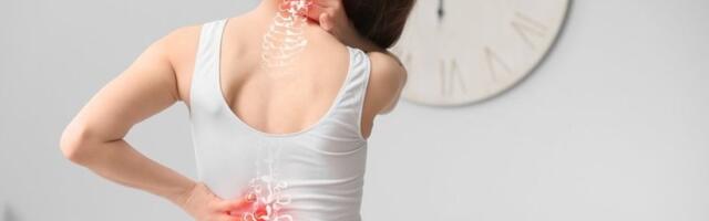 Muči vas bol u leđima? Ovako ga ublažite sami kod kuće - evo kada je vreme za lekara