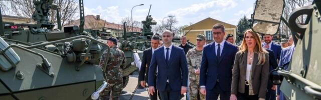 I Makedonci se naoružavaju: Danas stiglo prvih 17 oklopnih američkih vozila
