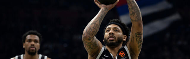 OPET ĆE SE PODIĆI BURA: Karlik Džons "pecnuo" Zvezdu (VIDEO)