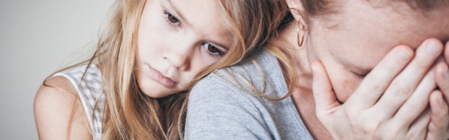 Više od 400 dece ostalo je bez majki u poslednjih 10 godina - Dan sećanja na žene koje su izgubile život u nasilju