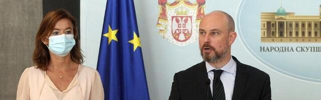 Bilčik i Fajon zabrinuti za regularnost referenduma