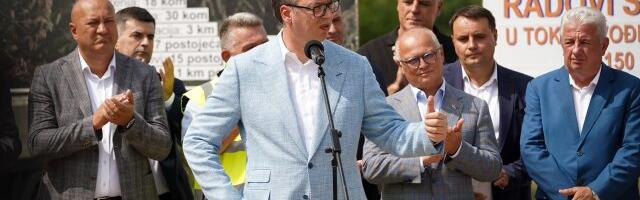 Vučić: Put Raška – Novi Pazar kao pista, završen tri mjeseca prije roka