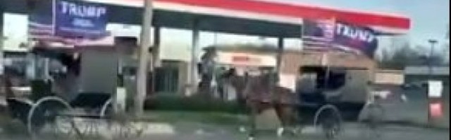 HIT VIDEO! TRAMPOV SIN SE POHVALIO SNIMKOM: Kolona Amiša krenula ka glasačkom mestu sa transparentima republikanaca!