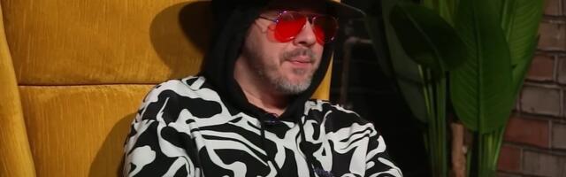 Pevač prevario suprugu sa ŠURAKOM, nije ni trepnuo: Umesto kajanja izgovorio MI SMO PORODICA