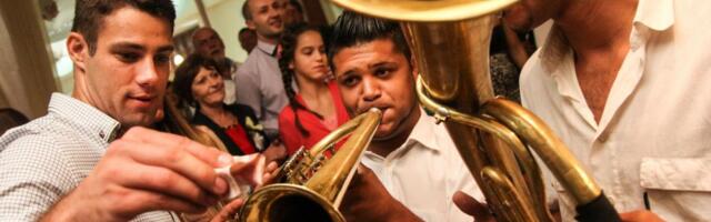 Haos na punoletstvu u Srbiji! Sin imao 5 zahteva, a na veselju sve krenulo po zlu: U sve bila umešana majka, a onda je kum izdominirao