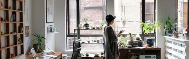 Sve što treba da izbacite pred Novu godinu: 7 stvari u kući koje vam isisavaju energiju