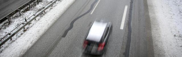 AMSS UPOZORAVA: Vožnja danas može biti otežana zbog padavina i jakog vetra