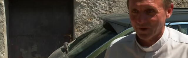 SKUPILI 14.000 EVRA I SVEŠTENIKU PERI KUPILI AUTO: "Mislio sam da se šale, za mene je ovo AVION!" - on uspeo da ih iznenadi, pa potezom pokrenuo ČUDO humanosti!