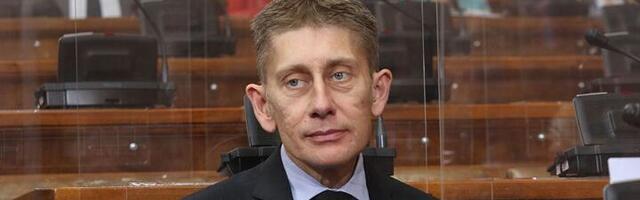 Pobeda opozicije: Martinović napušta sednicu