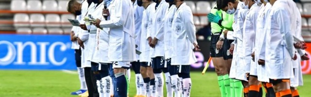 Junak s 38: Hvala doktorima, hvala golmanu, Pume preživele derbi Meksika (VIDEO)