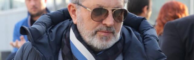 "Smradovi su..." Šerif slagao da nikad javno nije pevao antisrpsku pesmu koju je snimio! Pogledajte snimak