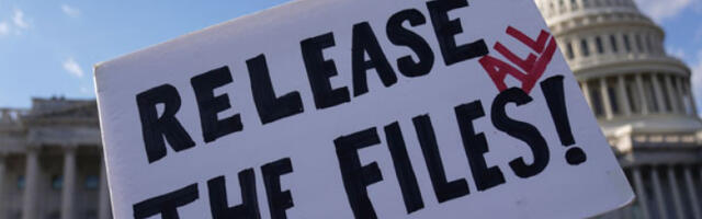 ФБИ и тужилаштво доставили више од милион додатних докумената о Епстину